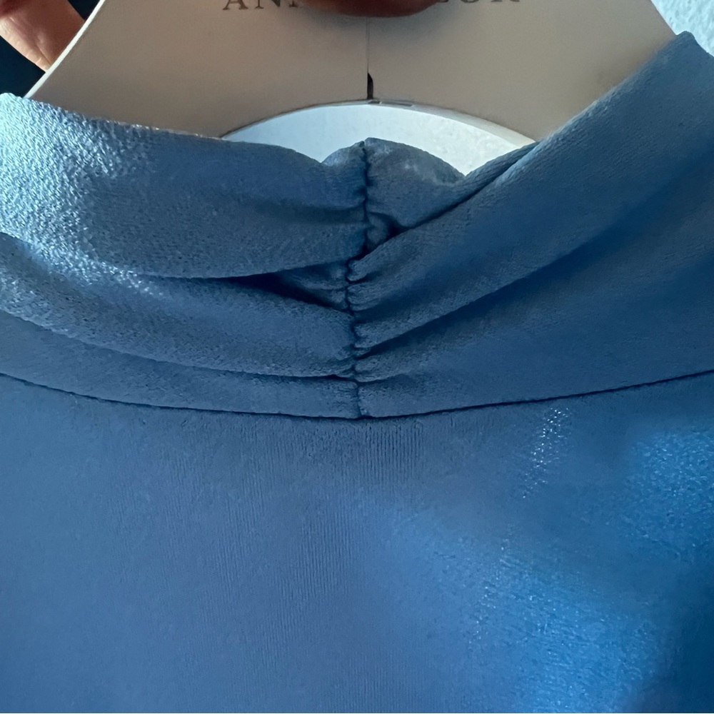 H&M Womens Light Blue Casual Blouse Size L Worn Once 
Excellent Condition. - Picture 5 of 8